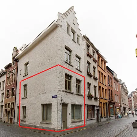 Cosy & Modern Historical In Old Town - Leon 4p *